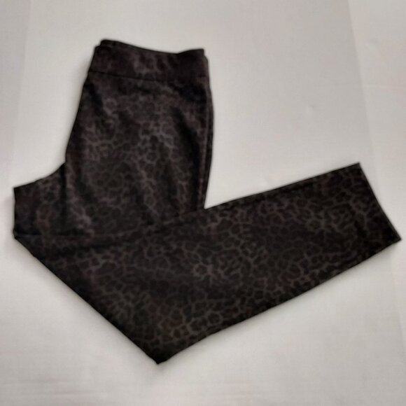 Chico's Animal Print Pull On Leggings - Picture 1 of 12